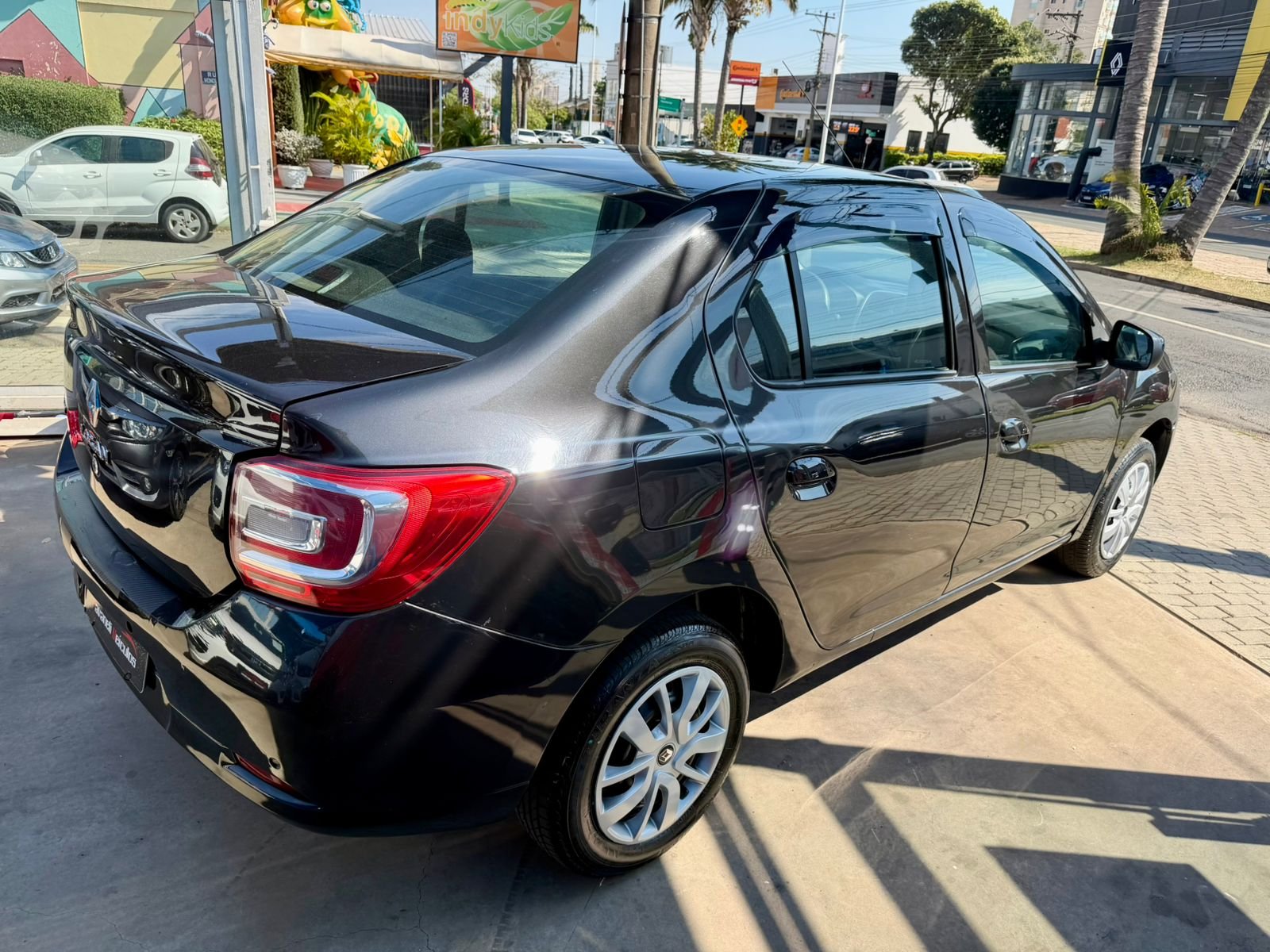Renault Logan