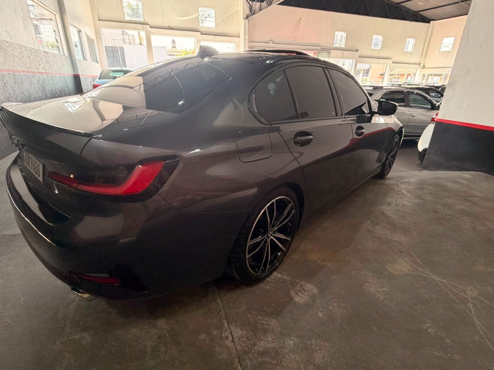 BMW 320I